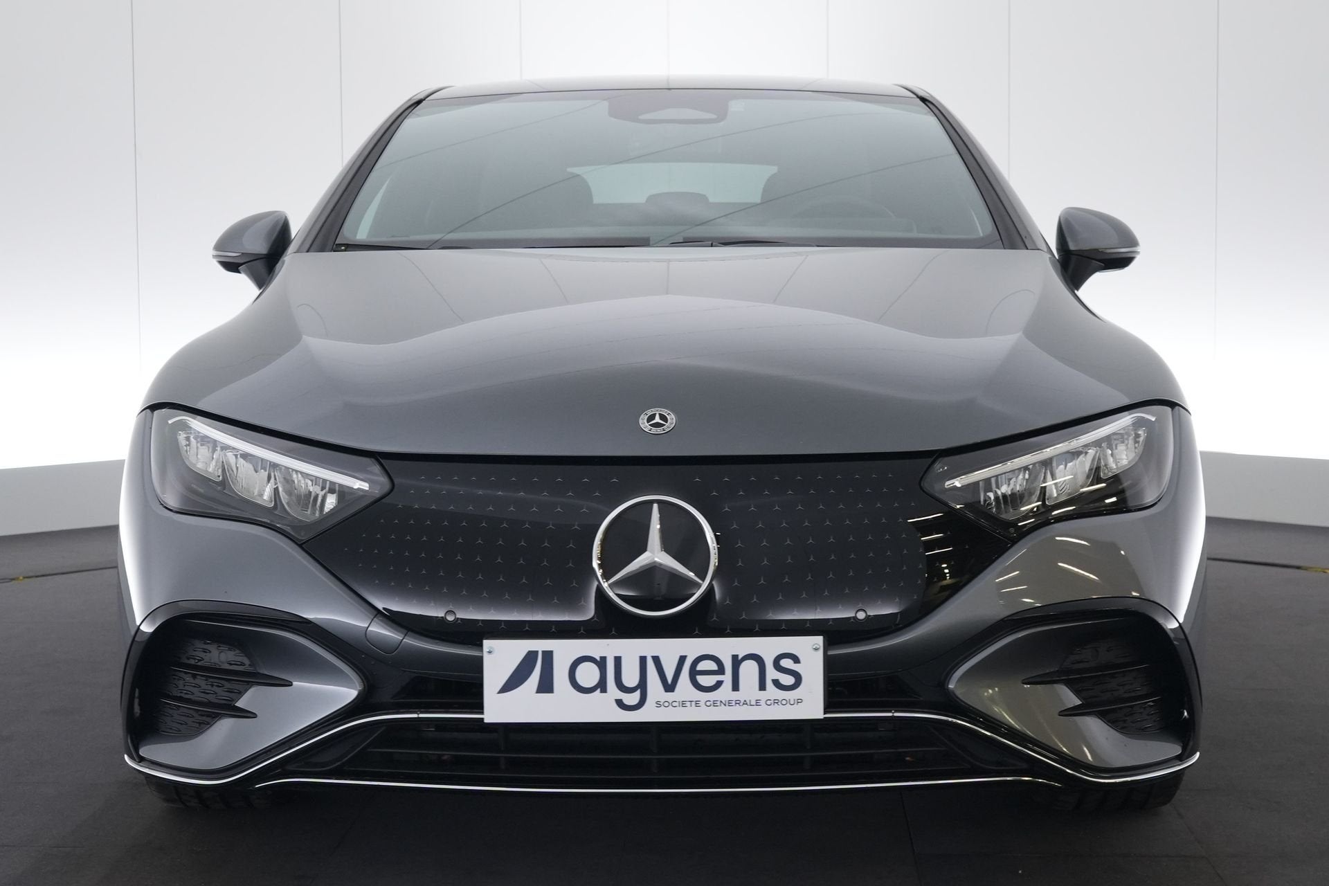 (2ECS482) MERCEDES-BENZ EQE, Autos, Argent ou Gris, Achat, Ordinateur de bord, Carnet d'entretien