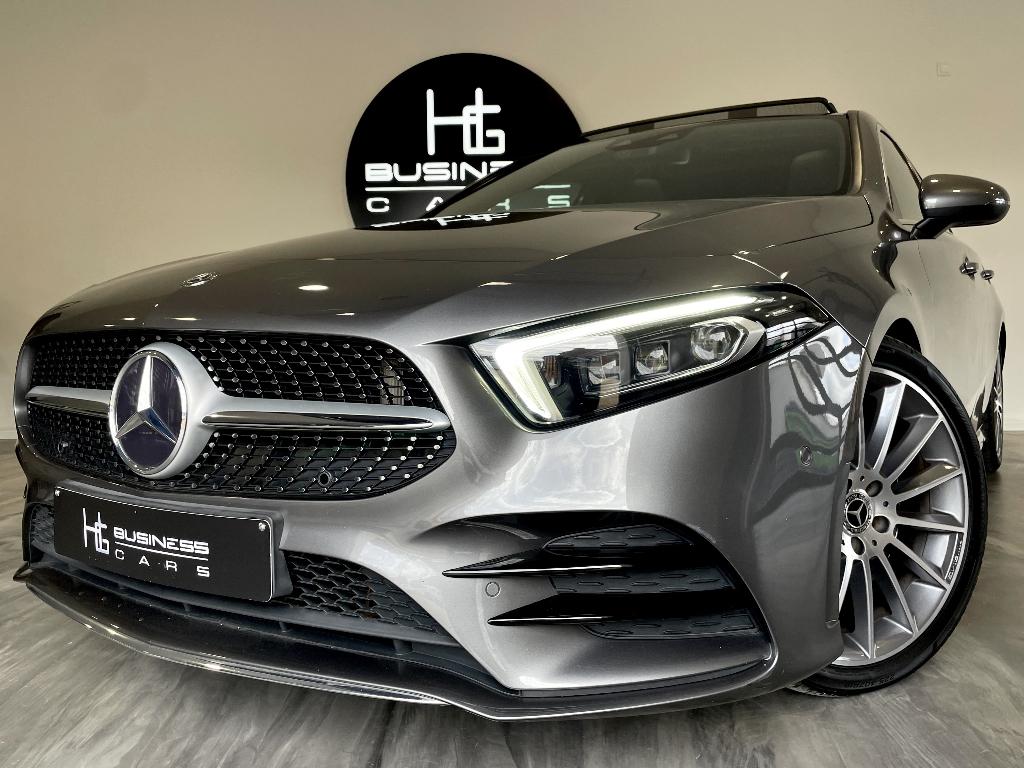 Mercedes-Benz A 250 PACK AMG/ LOOK A35/ TOIT PANO/ MULTIBEAM, Auto's, 4 cilinders, Bedrijf, 5 deurs, 166 g/km
