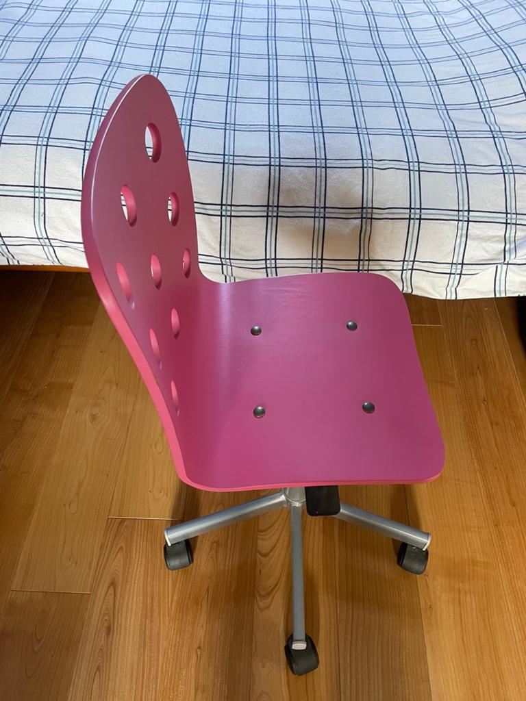 Bureaustoel roze zitje of blauw zitje, Maison & Meubles, Chaises de bureau, Enlèvement, Comme neuf, Rose, Chaise de bureau