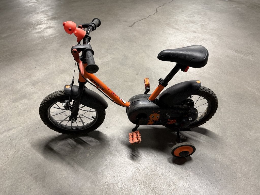 vélo enfants avec petites roues, Vélos & Vélomoteurs, Vélos | Vélos pour enfant, Frein sur jante, Utilisé, Moins de 16 pouces