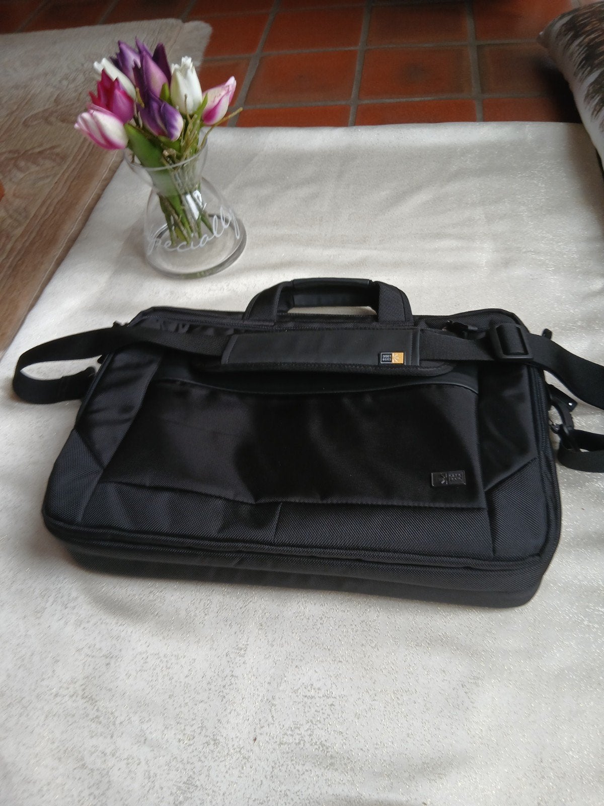 Case Logic laptoptas (Zwart) – Nette staatBeschrijving:, Computers en Software, Laptoptassen, Ophalen of Verzenden, Case Logic