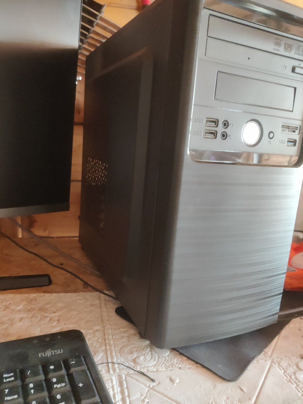 Werkende desktop PC – Windows 10 | Intel Celeron | 4GB RAM |, Ophalen, SSD