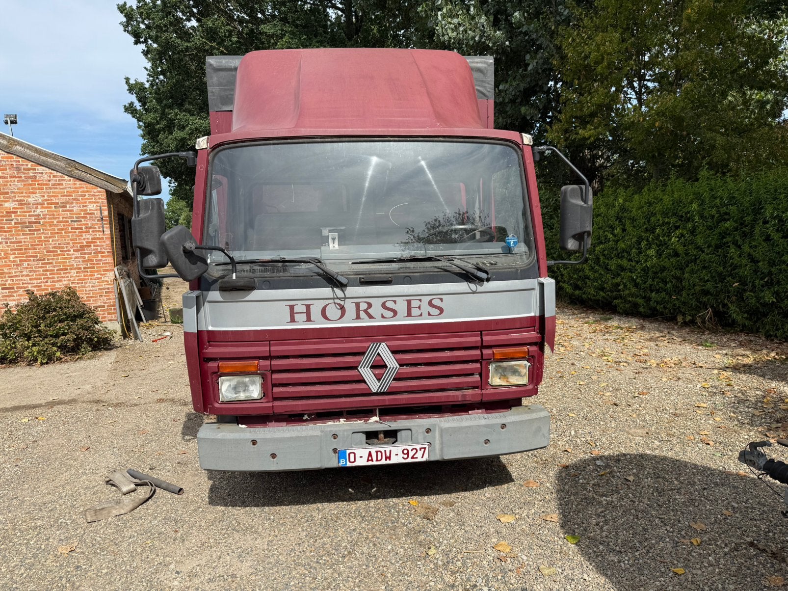 Paarden vrachtwagen camion, Ophalen