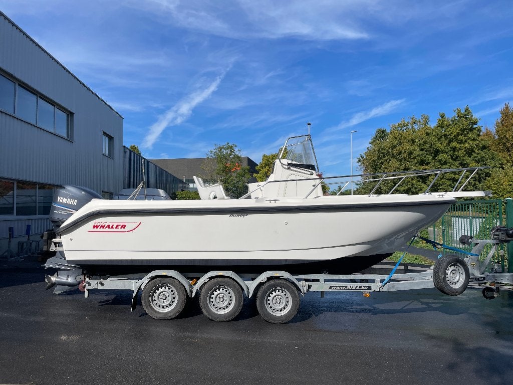 Boston Whaler Outrage 21 consoleboot met Yamaha F225, Gebruikt, Buitenboordmotor, 225 pk, Polyester