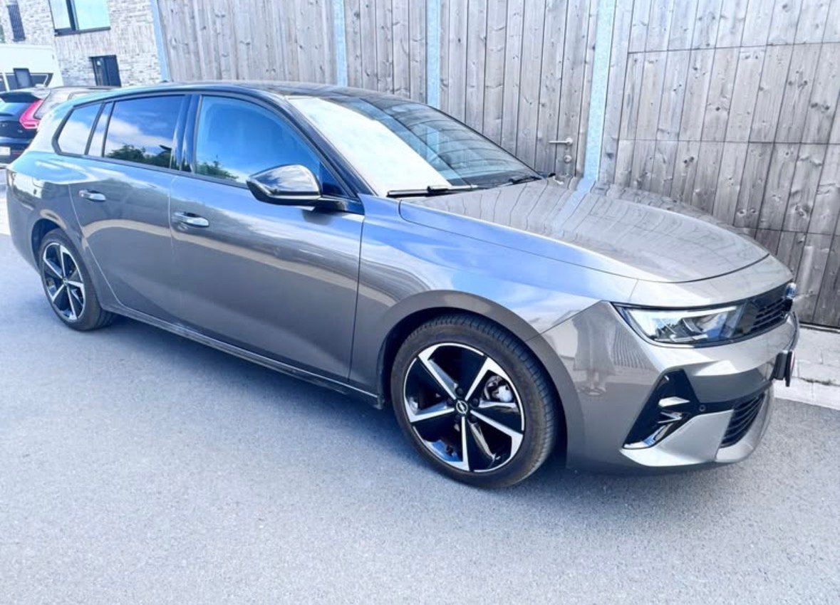 Opel astra sports tourer GS line - 14.000 km, Autos, Argent ou Gris, Achat, 6 portes, Euro 6