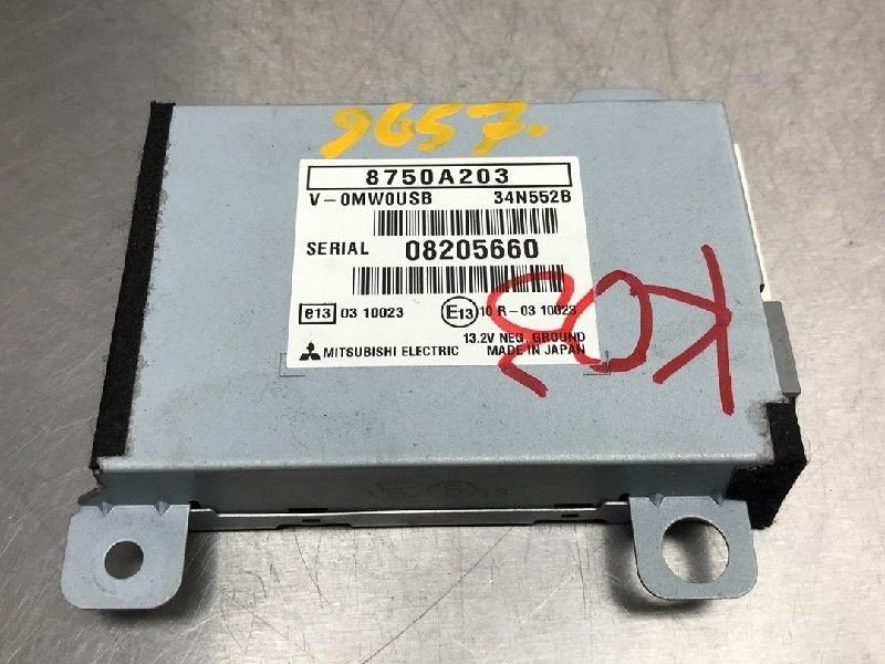 ORDINATEUR DIVERS C Mitsubishi ASX (|8750A203|), Utilisé, Mitsubishi