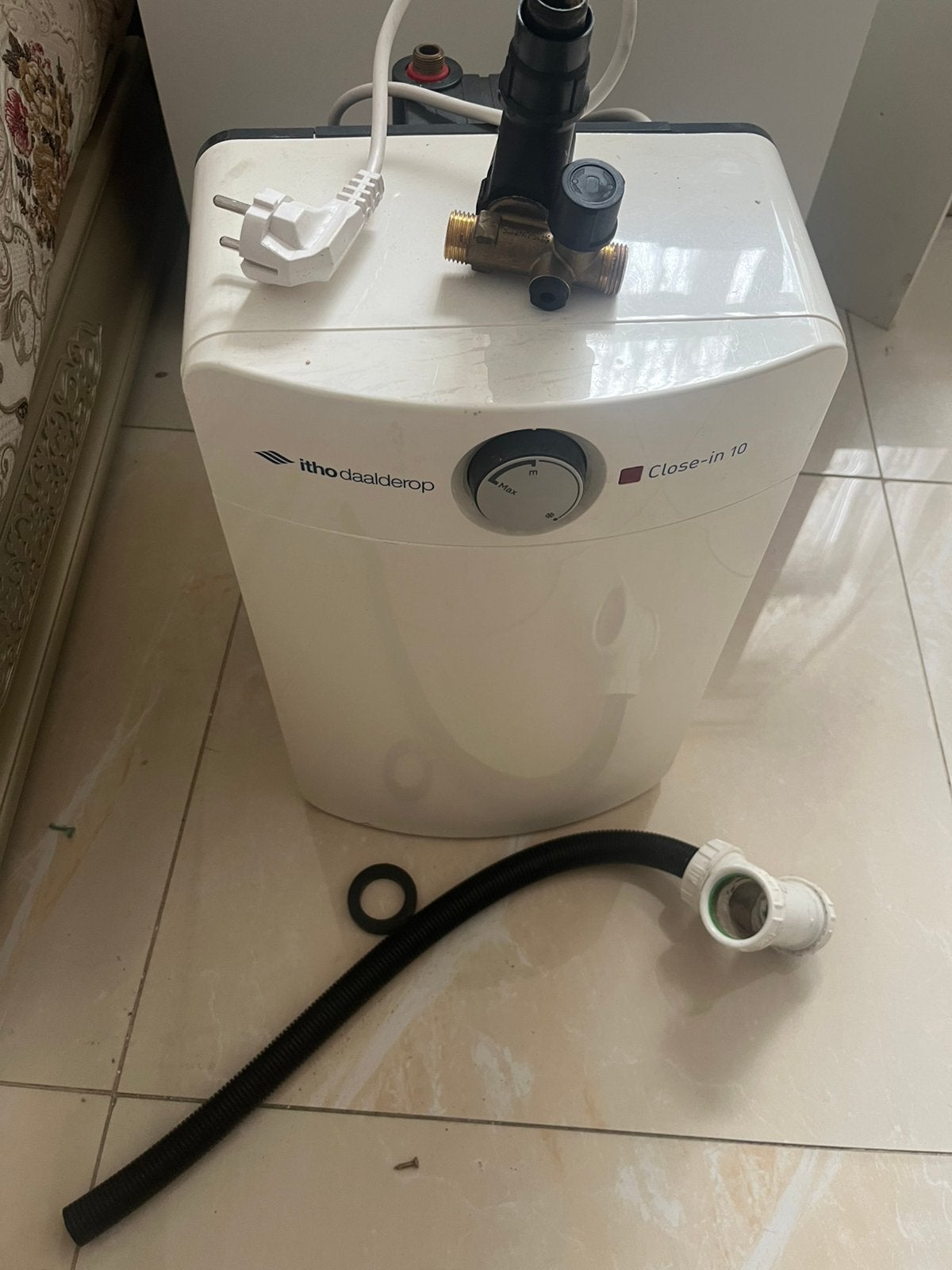 Itho Daalderop Close-in 10 elektrische onderwaterverwarmer, Ophalen, Wit, 50 tot 100 cm, Zo goed als nieuw