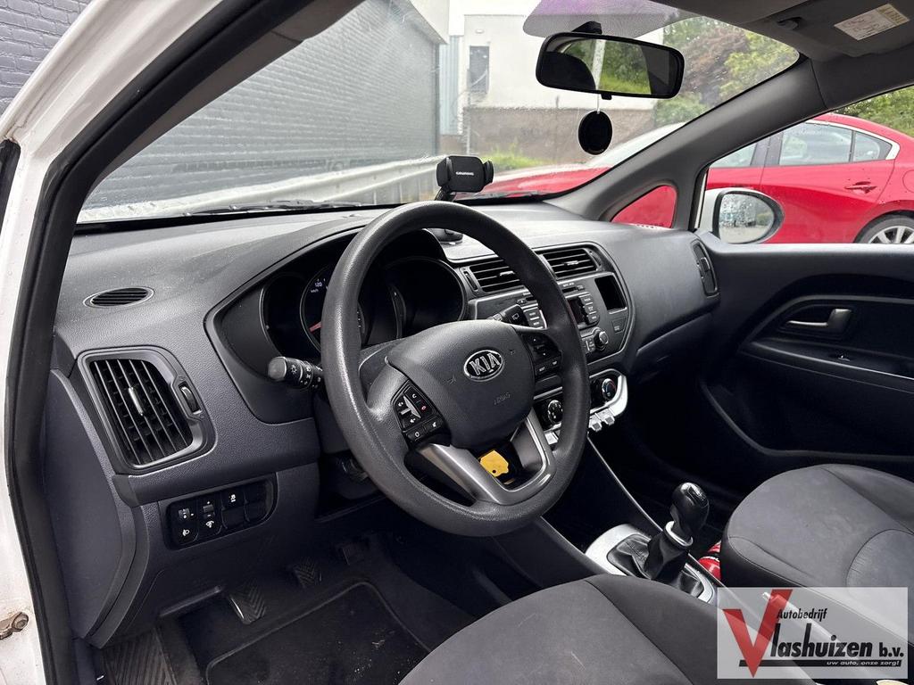 Kia Rio 1.1 CRDi BusinessLine | Climate |, Auto's, Kia, Wit, Rio, Electronic Stability Program (ESP), Stadsauto
