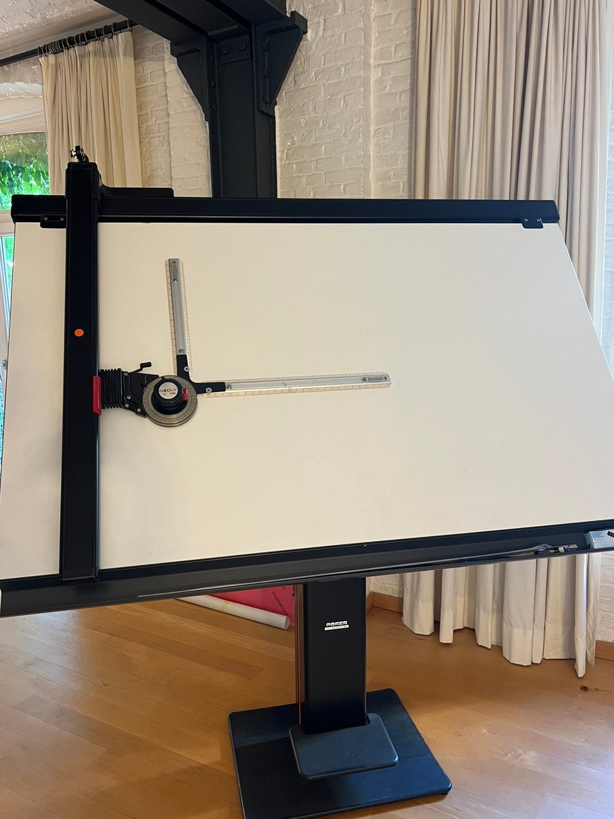 Neolt MX tekentafel te koop, Ophalen, Gebruikt, 150 tot 170 cm