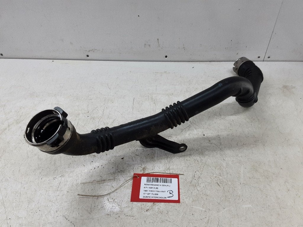 INTERCOOLER DURITE Renault Megane IV (RFBB) (144602443R), Renault, Mevr. I. Hauben, Utilisé, Rue de l'Espoir 34 34
4030  GRIVEGNÉE, BE