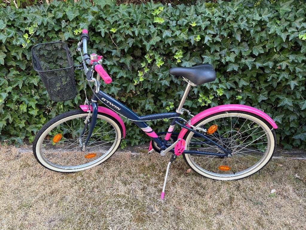 Kinder fiets roze-blauw, Fietsen en Brommers, Ophalen, 20 inch of meer, Velgrem, Zo goed als nieuw