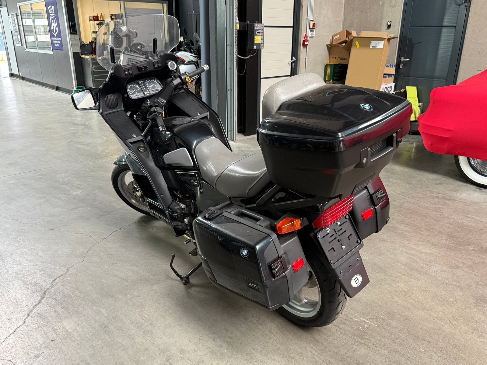 BMW K1100LT – ABS – kofferset – elektrisch windscherm – 1992, 1092 cc, 4 cilinders, Motorrijbewijs A, Gebruikt
