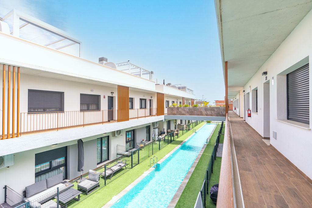 Te huur ruim Penthouse 3 slaapkamers Costa Blanca  zuid, Immo, Appartementen en Studio's te huur