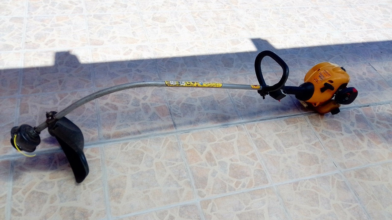 Grastrimmer MC CULLOCH benzine, werkt perfect!, Tuin en Terras, Ophalen, Benzine