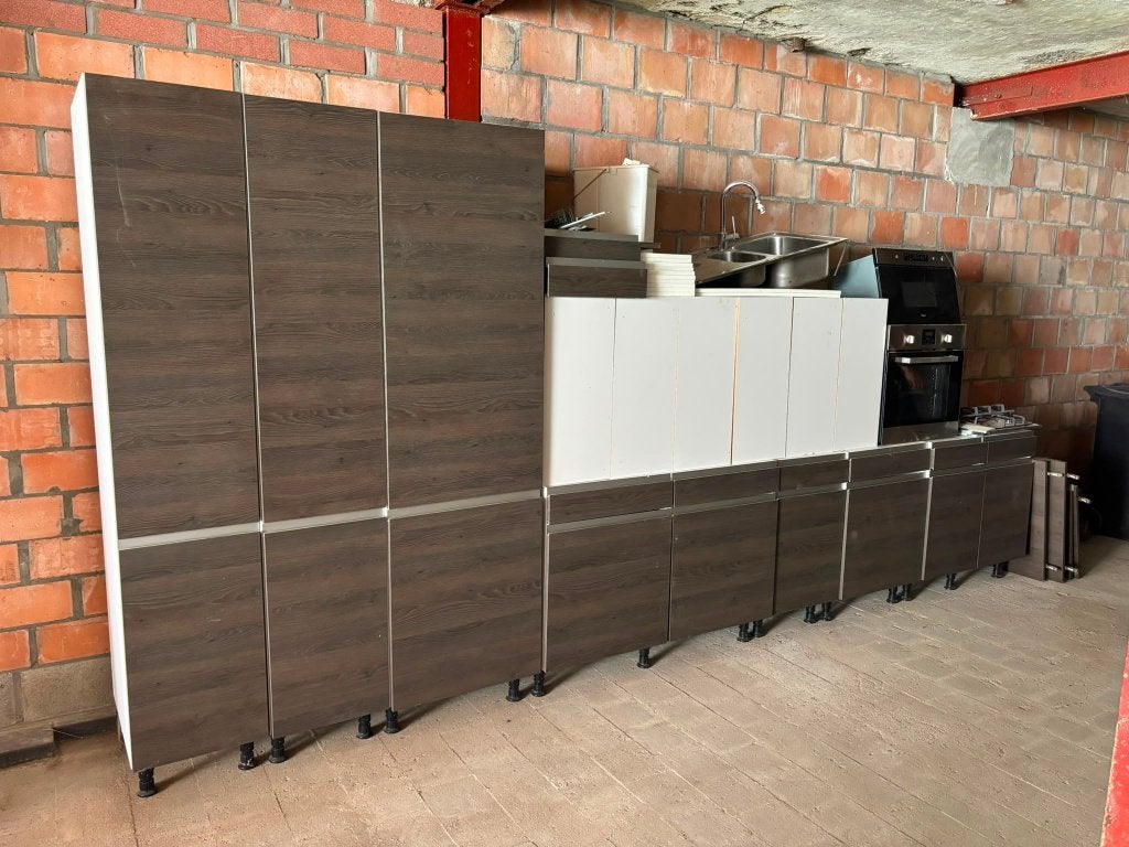 gedemonteerde keuken met oven, microgolf, vuur en spoelbak, Huis en Inrichting, Ophalen, Gebruikt