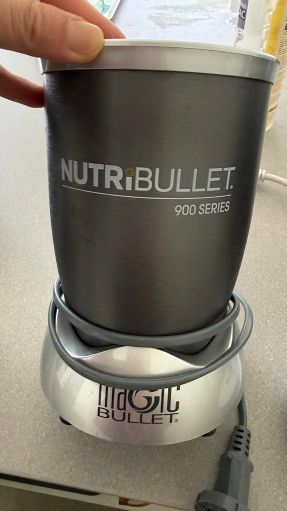 Nutribullet 900 Series – 25€, Elektronische apparatuur, Keukenmixers, Zo goed als nieuw, Ophalen
