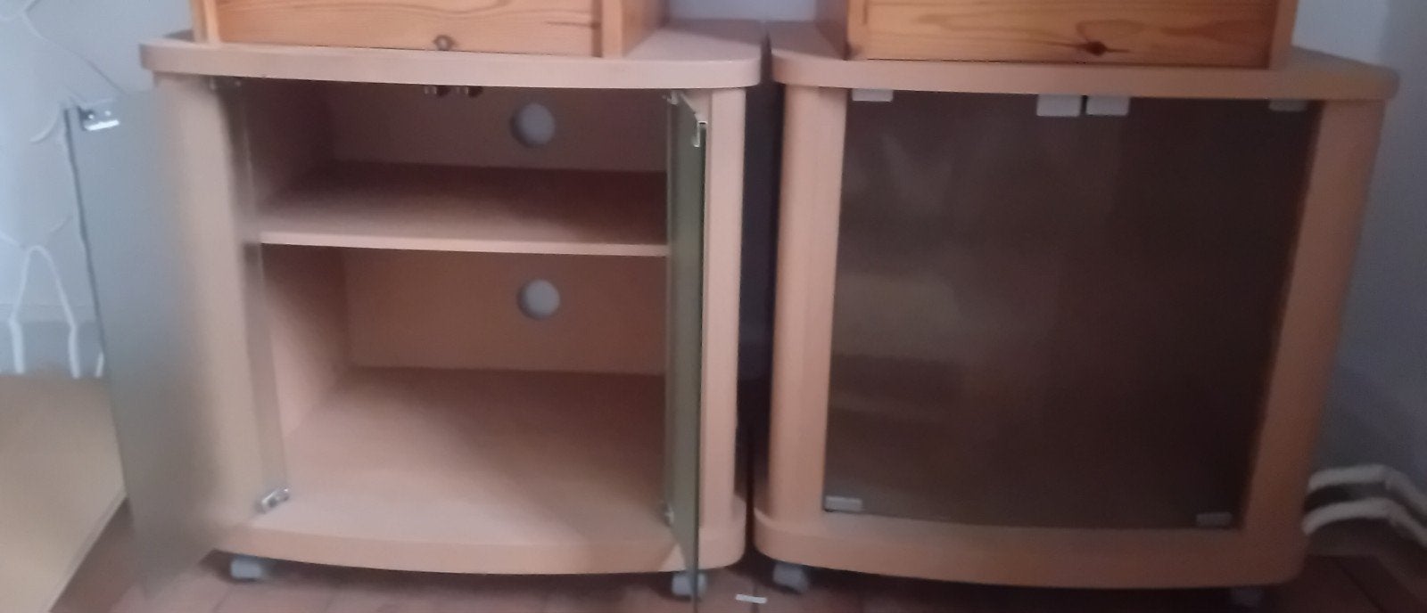 2x meuble tv, Maison & Meubles, Enlèvement, Verre