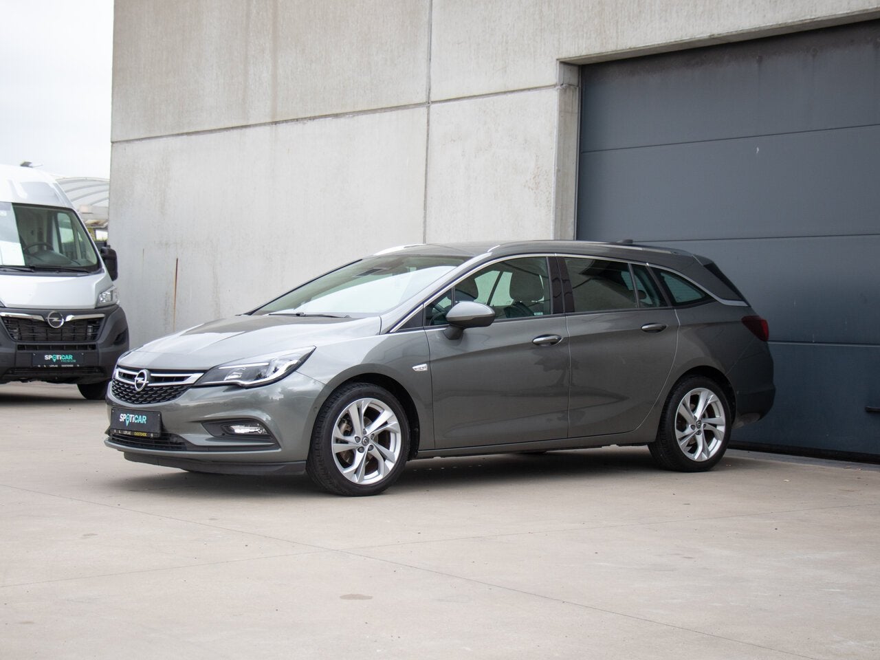 Opel Astra ST 1.6 MT6 110PK|LEDER|CAMERA|NAVI|KEYLESS|MANUE, Autos, 0 kg, Achat, Euro 6, Entreprise
