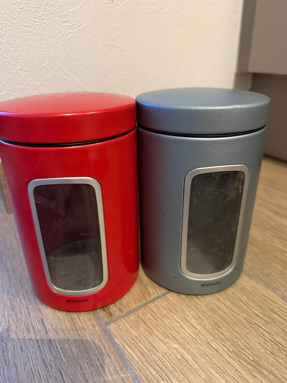2 x Boite metalique brabantia 2 litre, Enlèvement, Comme neuf