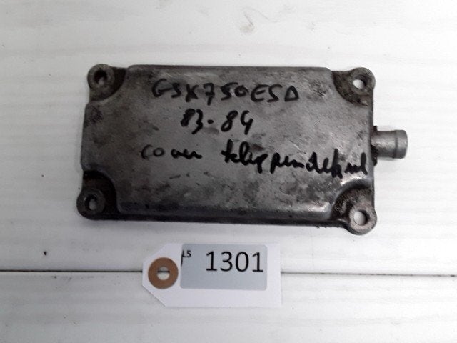 GSX750ES 1983 - 1987 Suzuki Carterdeksel D1-27053