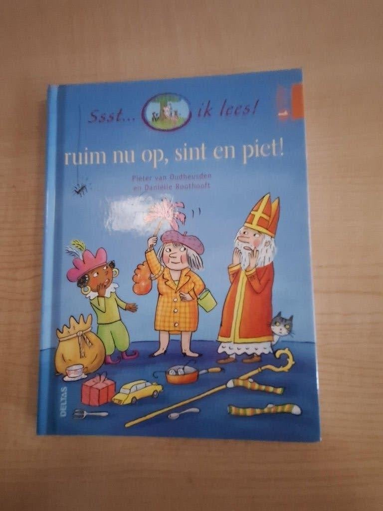 boek ruim nu op sint en piet, Enlèvement ou Envoi, Comme neuf