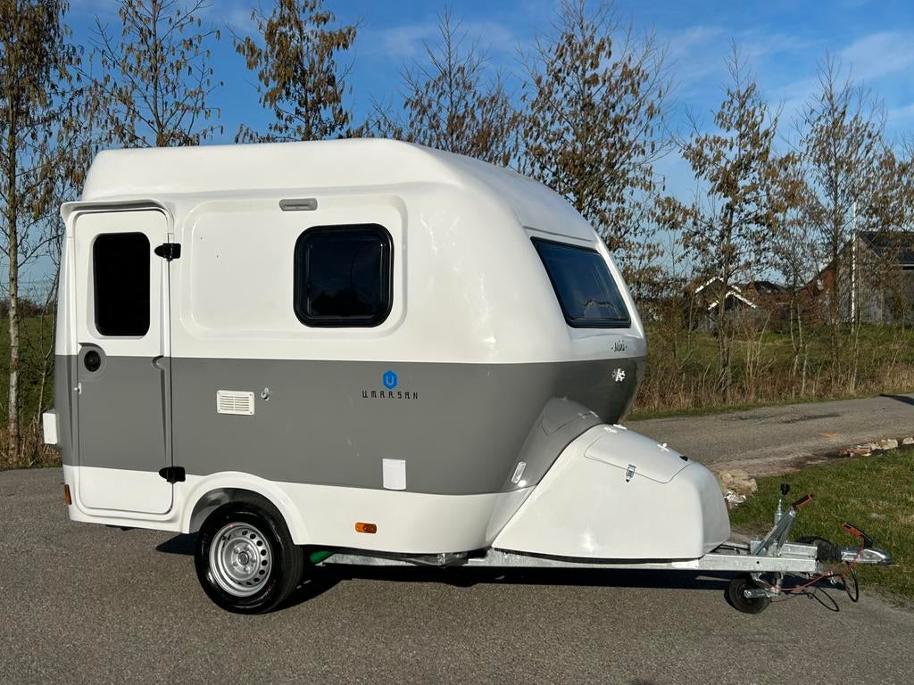 Mini-caravane légère à capsules, NEUVE, 750 kg, Autres marques, Entreprise, Jusqu'à 4 m, Lit transversal