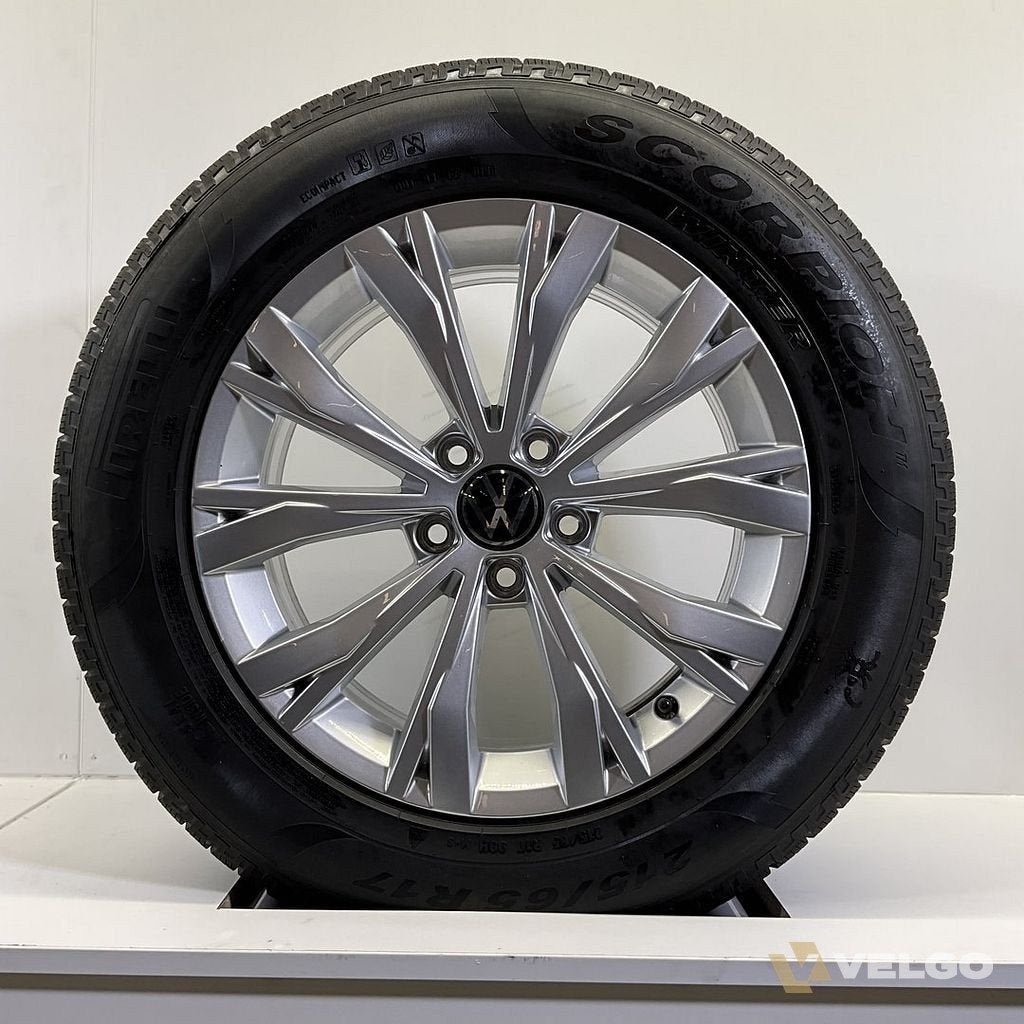 VOLKSWAGEN TIGUAN TAYRON VELGEN SET WINTERBANDEN 17 INCH, Pneus et Jantes, Véhicule de tourisme, -, 17 pouces