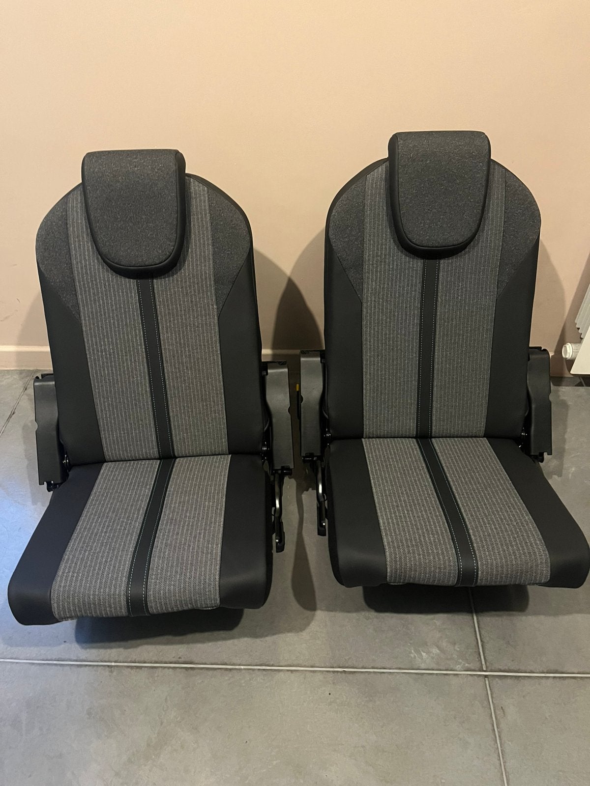 Siege interieur peugeot 5008 6eme et 7eme place, Autos : Pièces & Accessoires, Habitacle & Garnissage, Enlèvement, Peugeot