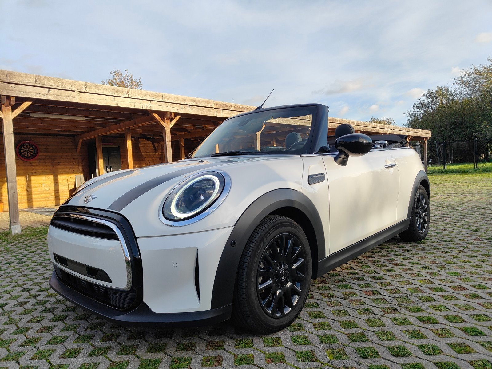 Cabriolet 1.5 Harman Kardon Sound / Apple Carplay, Autos, Achat, Euro 6, Cabriolet, Noir