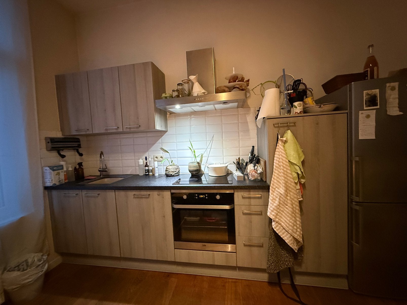 Gratis keuken. Zelf demonteren en afhalen in Antwerpen 31/10, Huis en Inrichting, Ophalen, Gebruikt, Overige kleuren, Enkelwandige keuken