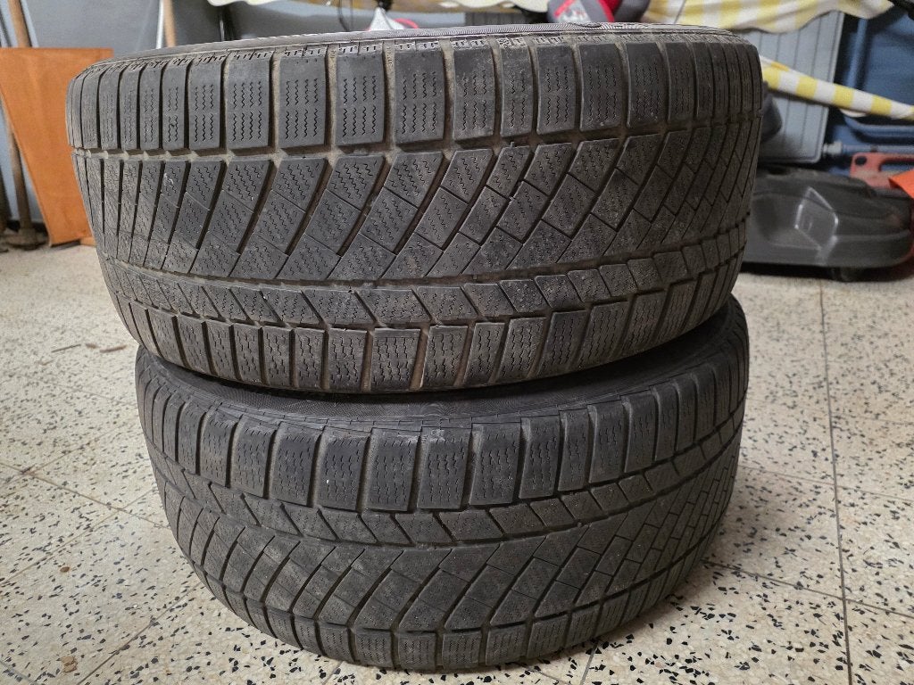 Pneux hiver, Autos : Pièces & Accessoires, Pneus hiver, 255 mm, Pneu(s), Utilisé
