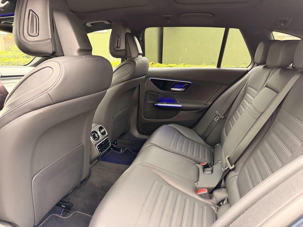 Mercedes-Benz C-Klasse 300 e AMG Line Break + DIGITAL LIGHT, 1800 kg, Entreprise, Noir, Automatique