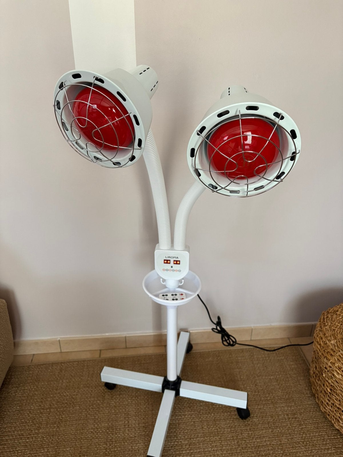 Liroma infraroodlamp met dubbele kop, Elektronische apparatuur, Ophalen of Verzenden, Zo goed als nieuw, Overige typen
