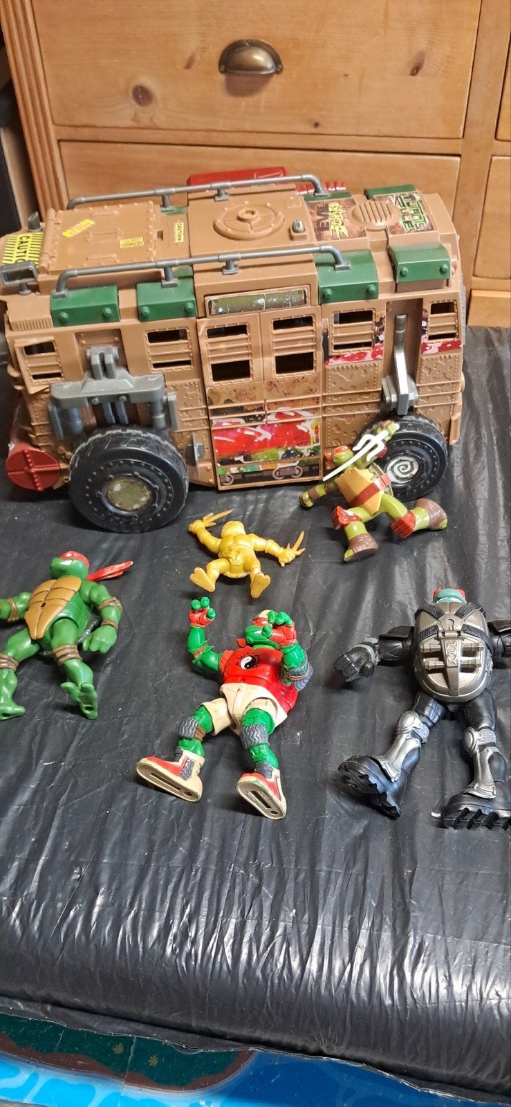 Voiture à tortues avec 5 figurines, Enlèvement ou Envoi