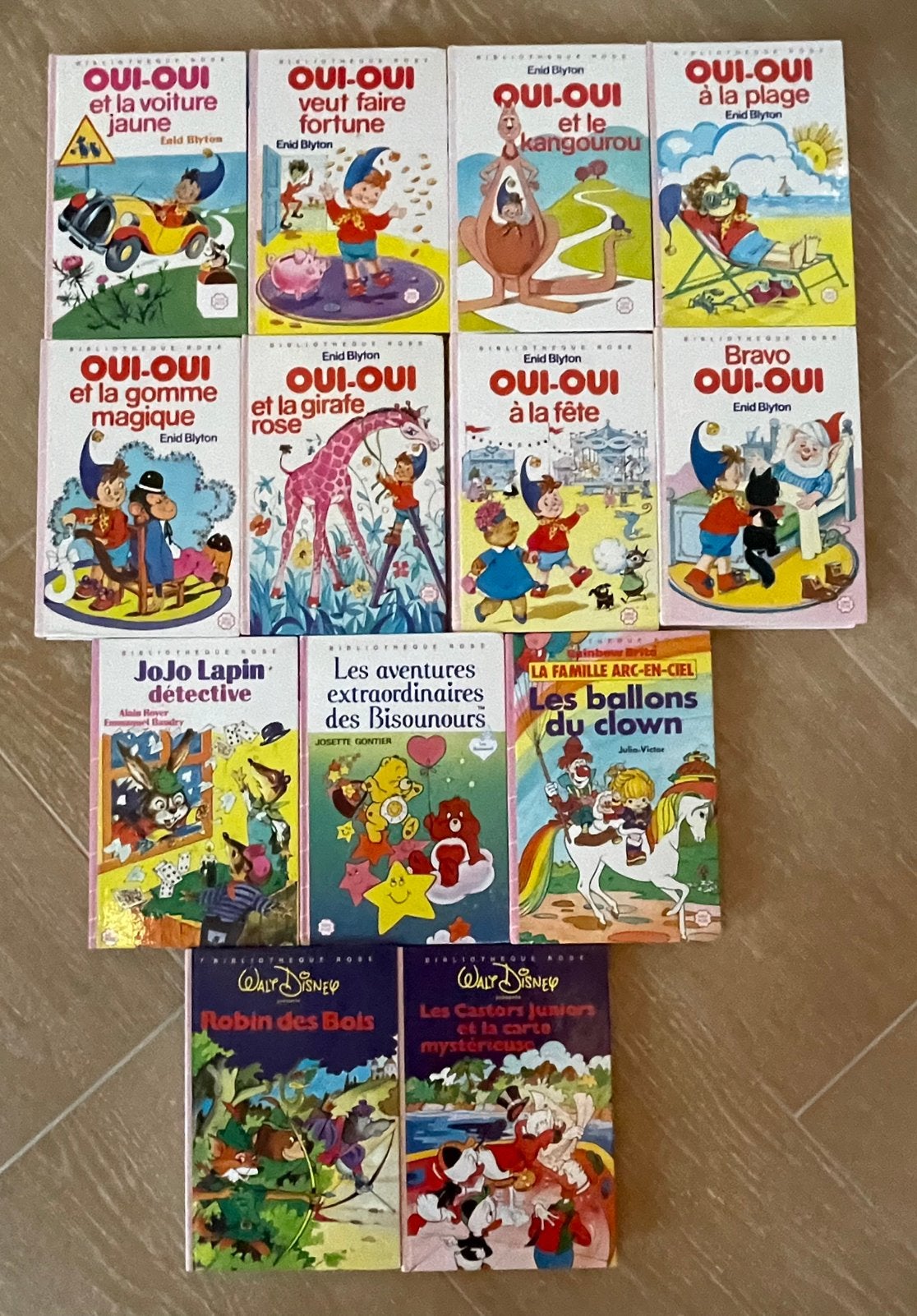 Set van 13 vintage boeken, La Bibliothèque Rose, Oui Oui, Ophalen of Verzenden, Zo goed als nieuw