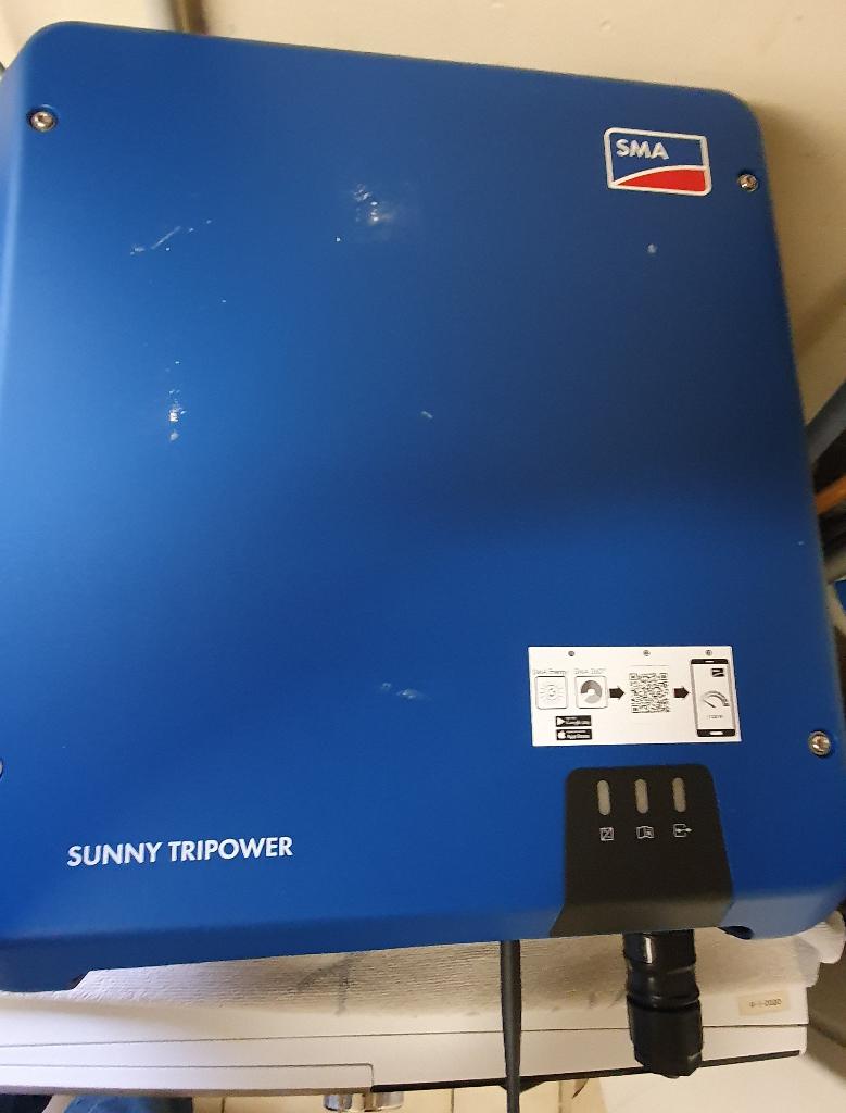 Sma omvormer voor zonnenpanelen, Doe-het-zelf en Bouw, Zonnepanelen en Toebehoren, Ophalen, Gebruikt, Compleet systeem