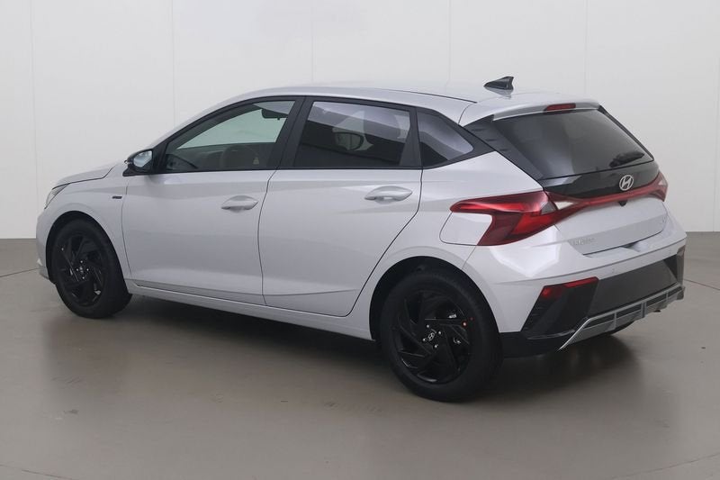 Hyundai i20 1.0 t-gdi Twist Plus 90 Black Line, Gebruikt, Overige bekleding, 1070 kg, Bedrijf
