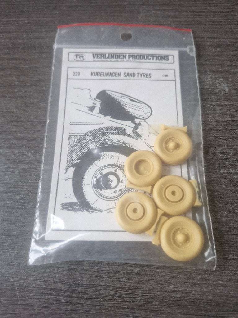 Verlinden 1/35 Kübelwagen Sand Tyres, Hobby & Loisirs créatifs, Modélisme | Voitures & Véhicules, Neuf, Autres marques, Enlèvement ou Envoi