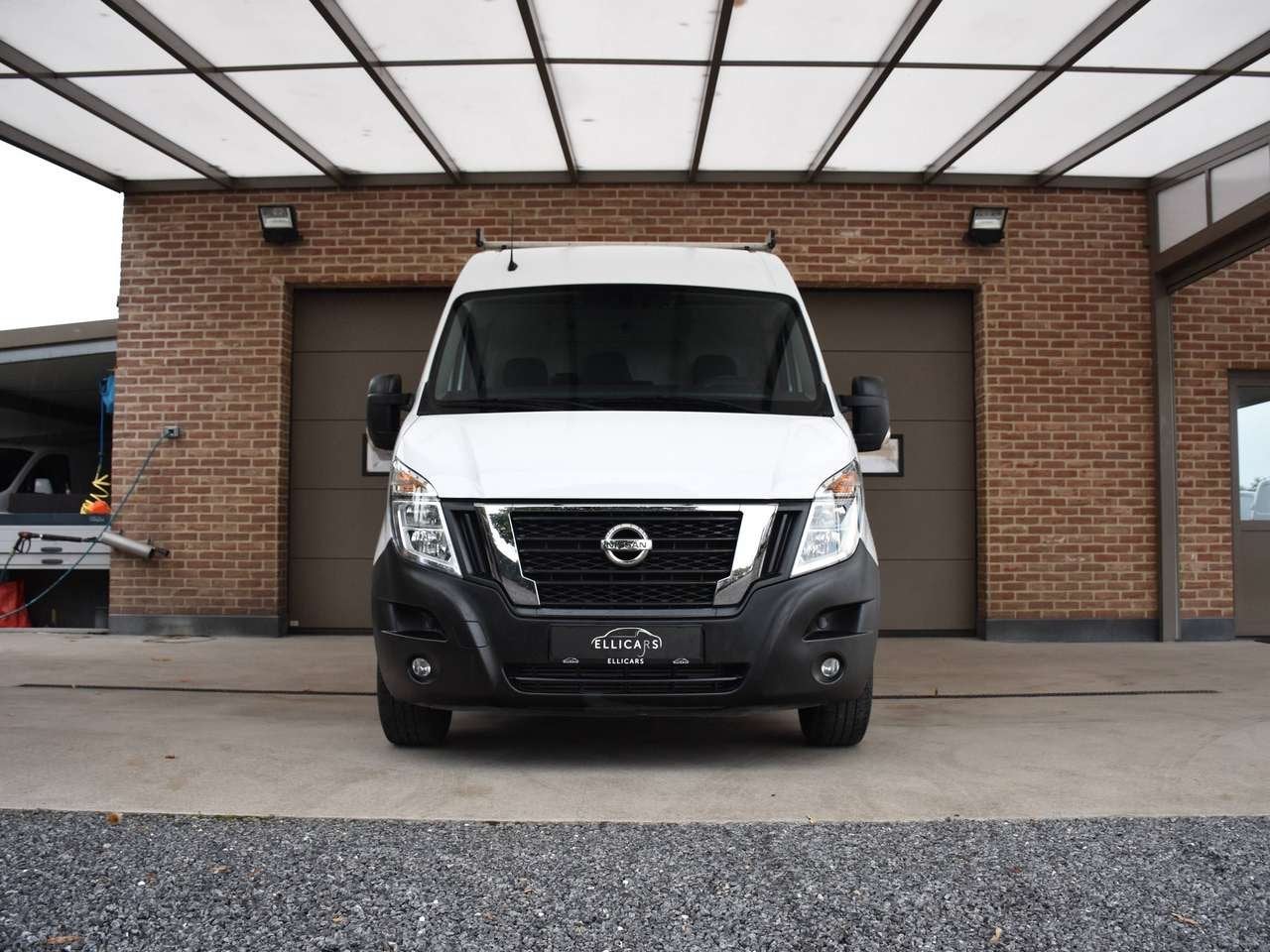 Nissan Interstar 2.3 DCI 33 L2H2 3 ZIT / IMPERIAAL / CARPLA, Auto's, Bedrijf, 5 deurs, Te koop, https://public.car-pass.be/vhr/4c0e3f1c-afec-4124-8879-07a6c62caa61