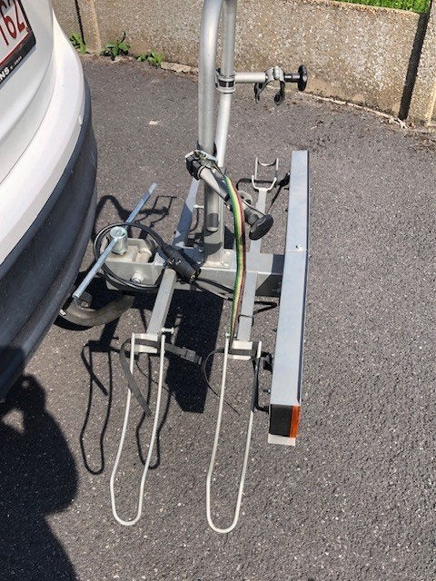 Metalen 2 fietsendrager voor auto trekhaak, nieuwe staat, Auto diversen, Fietsendragers, Zo goed als nieuw, Trekhaakdrager, 2 fietsen