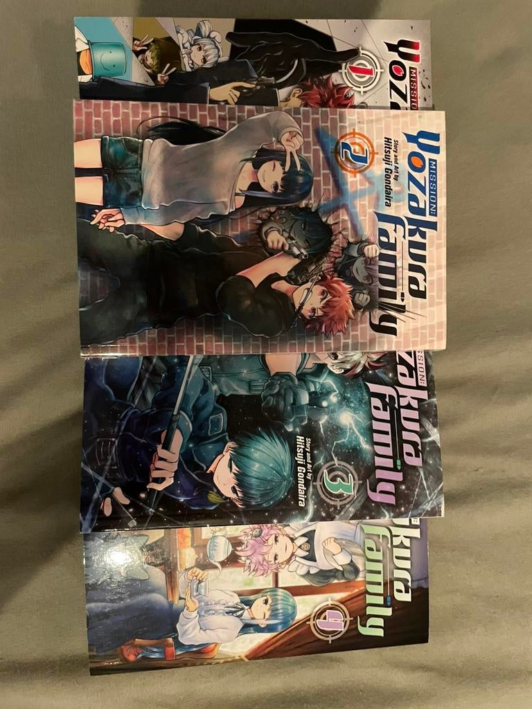 Yozakura family manga engels, Boeken, Ophalen, Zo goed als nieuw
