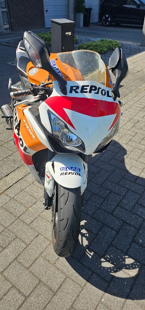 Honda cbr1000rr, Occasion, 4 cilinders, Super Sport, Particulier