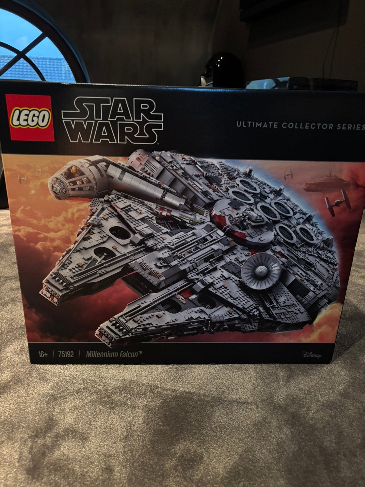 Lego millennium Falcon UCS, Verzamelen, Ophalen, Zo goed als nieuw