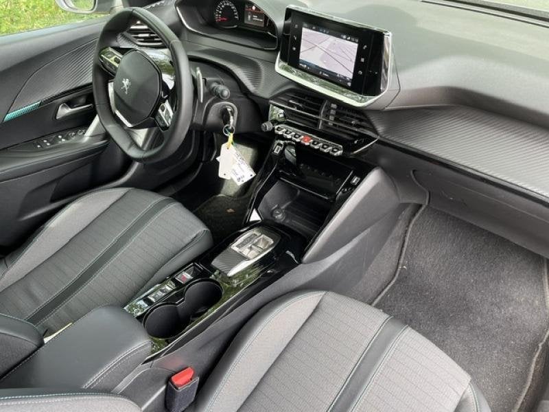 Peugeot 2008 II Allure, Autos, https://public.car-pass.be/vhr/f89bfe71-39ac-430b-b689-cc6086e5b1e1, Argent ou Gris, Achat, Euro 6