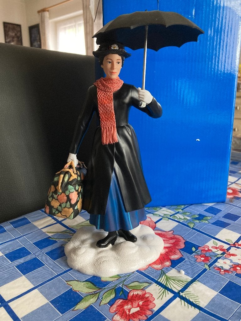 Practically Perfect ( Mary Poppins ) Enchanting Disney, Verzamelen, Ophalen of Verzenden, Overige figuren, Nieuw, Beeldje of Figuurtje