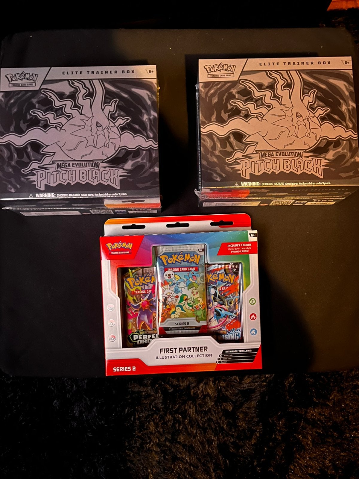 Pitch black etb 2x & first partner series 2, Hobby en Vrije tijd, Ophalen, Zo goed als nieuw