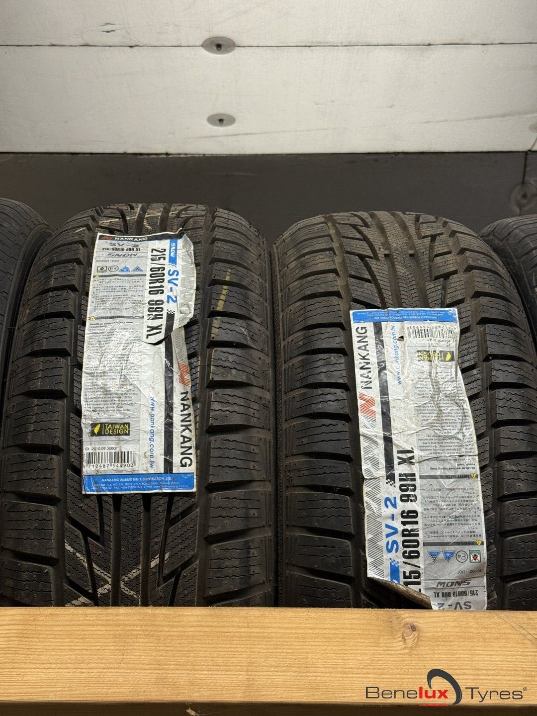 winter nieuw 215/60R16 Nankang 215/60 R16 215/60/16 2156016, 215 mm, -, Nieuw, Band(en)