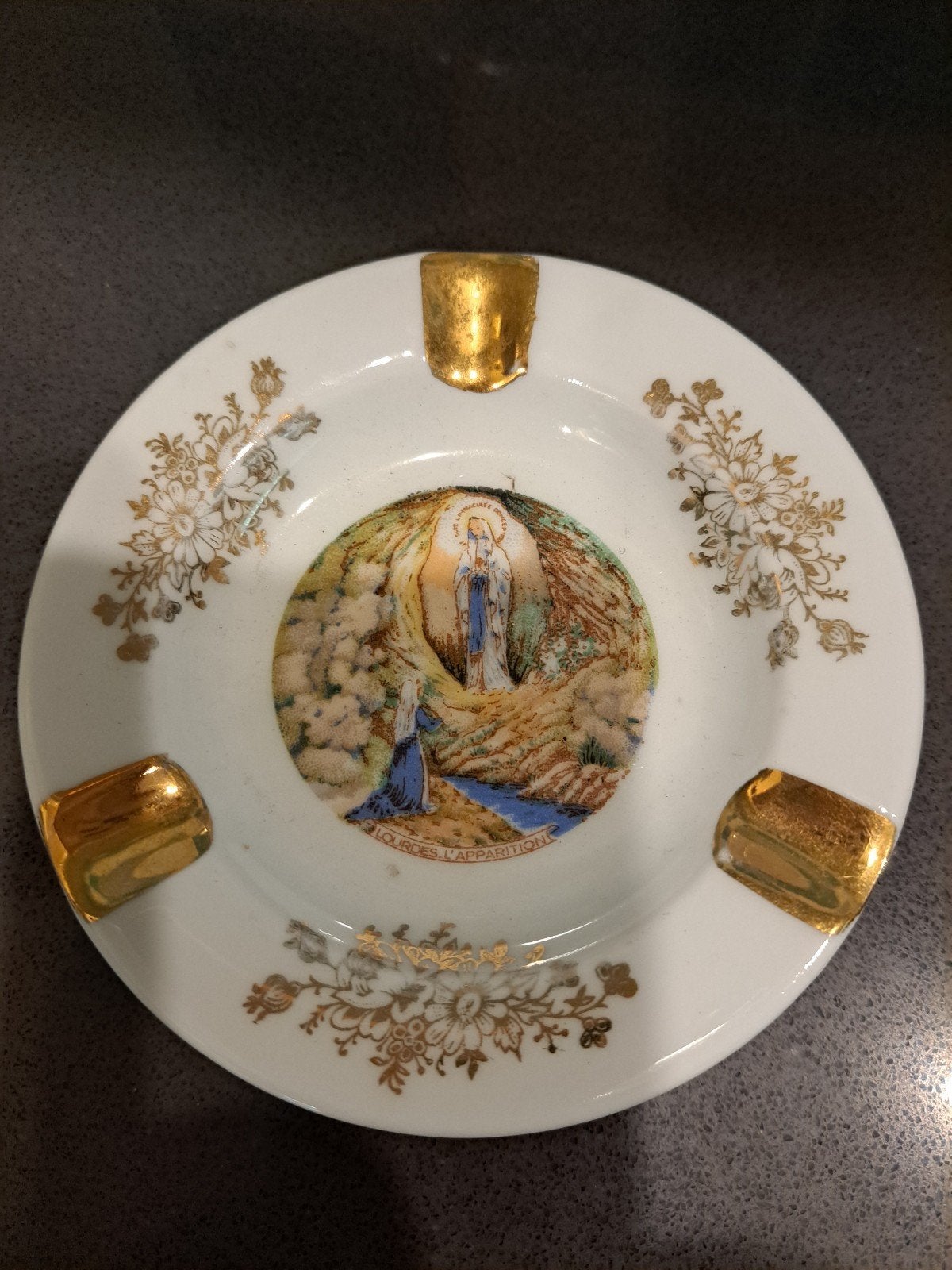 Porselein Limoges "Lourdes l'apparition", Antiek en Kunst, Antiek | Porselein, Ophalen