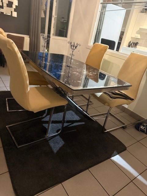 Table à manger avec 6 chaises-Table à manger avec 6 chaises, 100 à 150 cm, Cinq personnes ou plus, Verre, Enlèvement