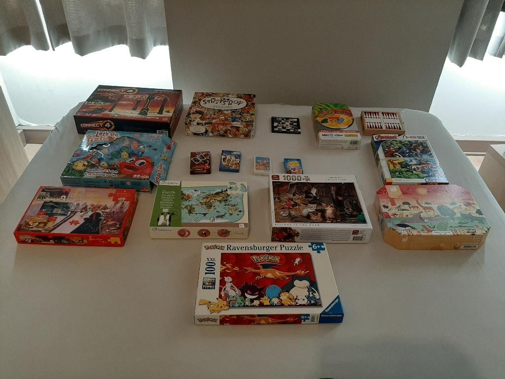 Grand Lot de jeux de société et cartes a vendre, Enlèvement ou Envoi
